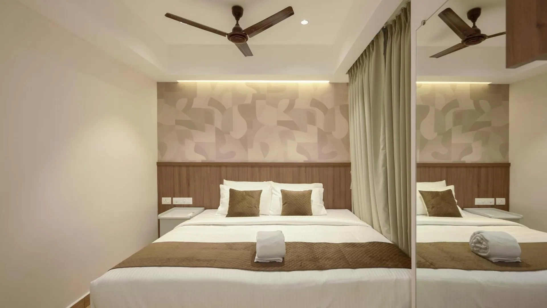 Reach Homes Kochi 0*,  Hindistan